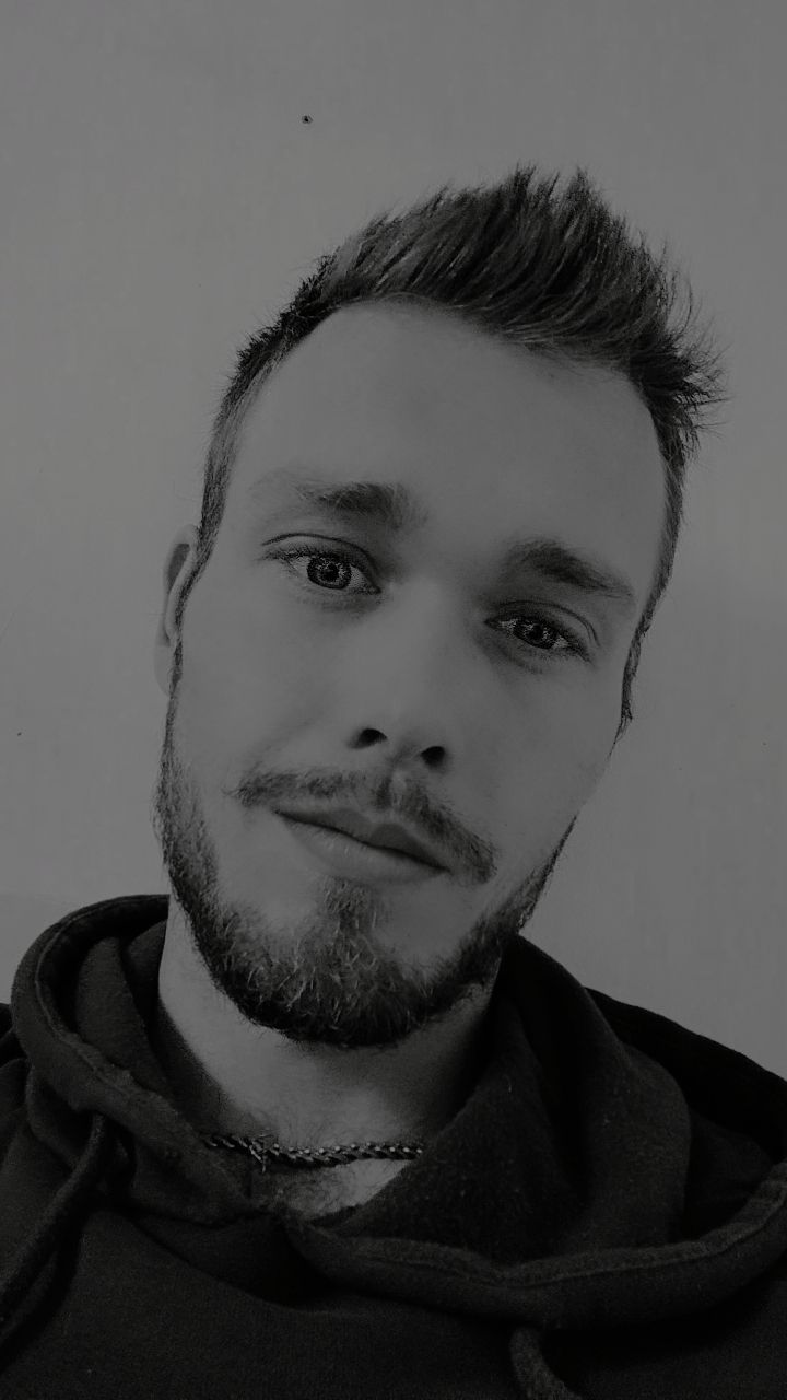 Profil de Zine